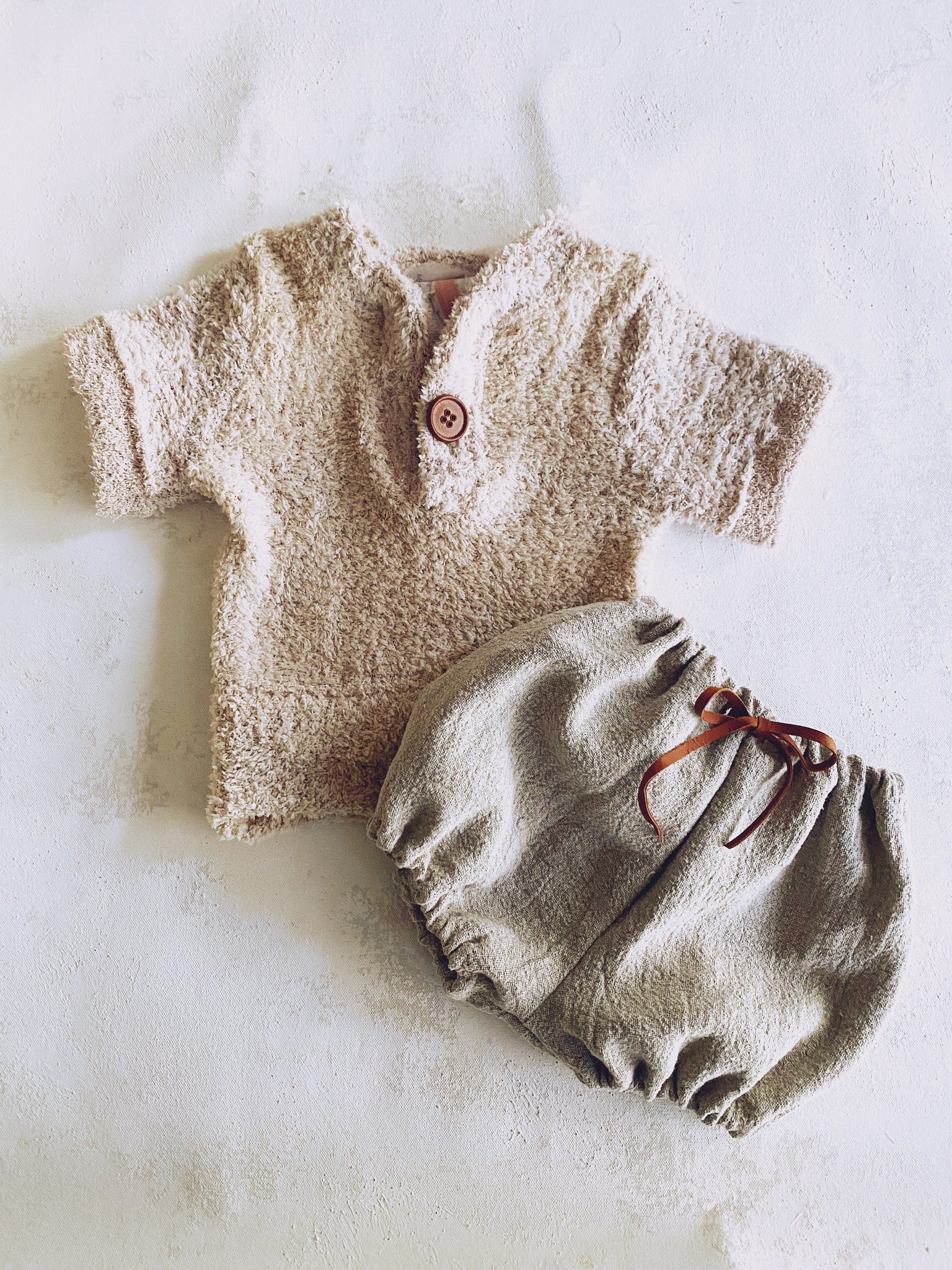 Graham Linen Shorties